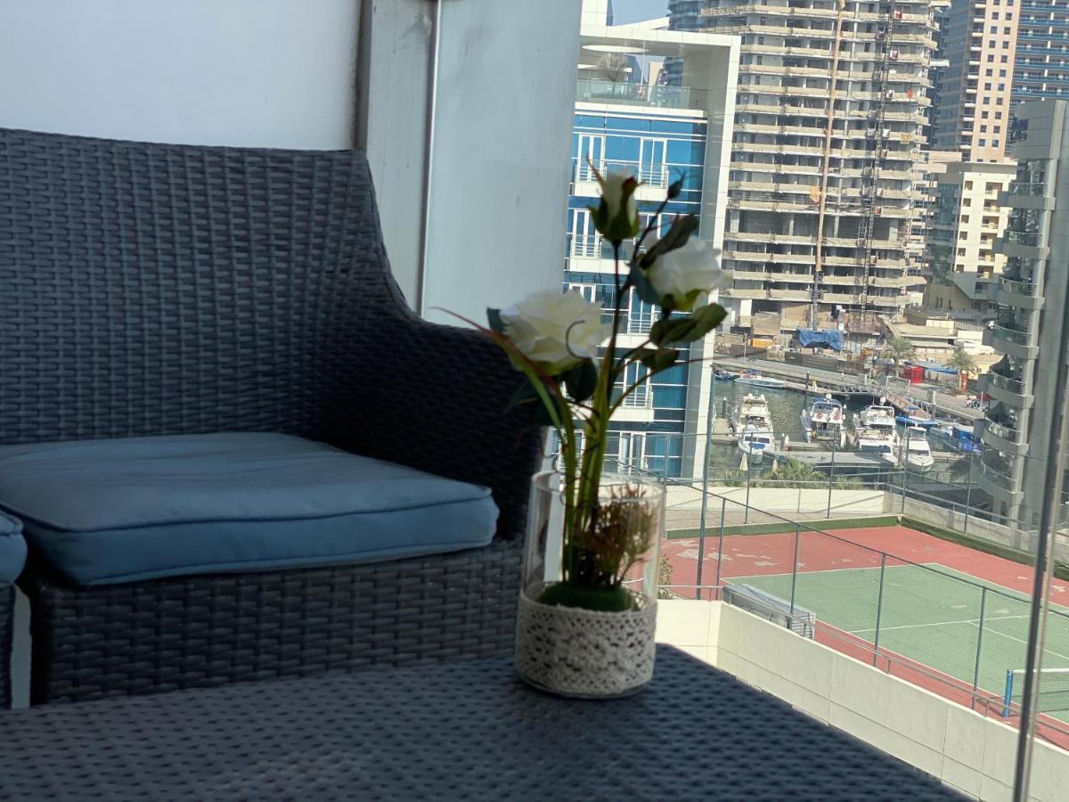 شقة Luxury 1Br In Dubai Marina, Ask For July Full Month Offer المظهر الخارجي الصورة