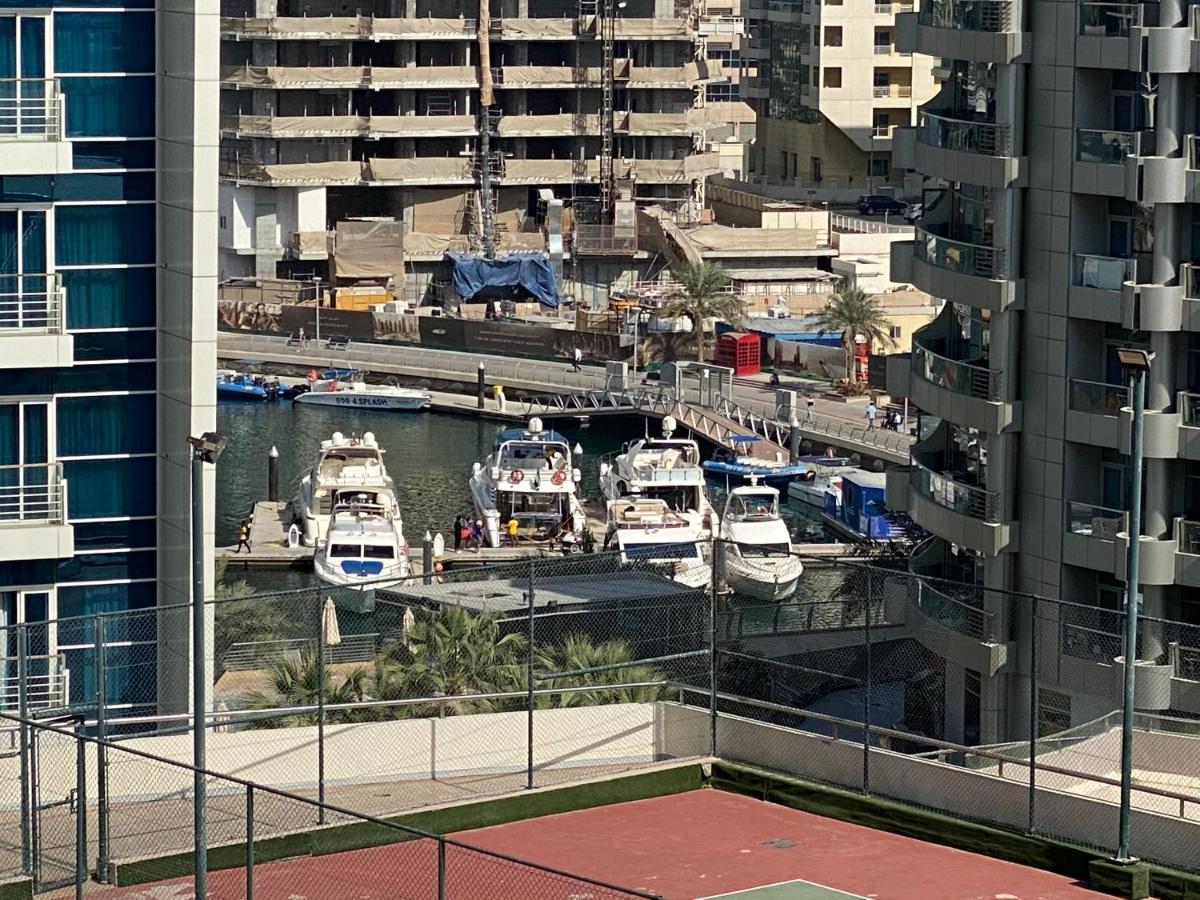 شقة Luxury 1Br In Dubai Marina, Ask For July Full Month Offer المظهر الخارجي الصورة