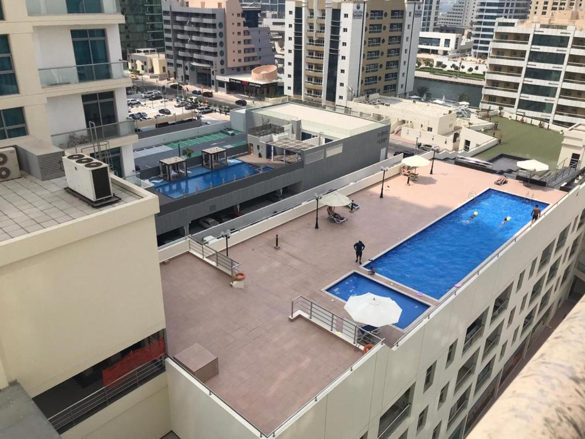 شقة Luxury 1Br In Dubai Marina, Ask For July Full Month Offer المظهر الخارجي الصورة