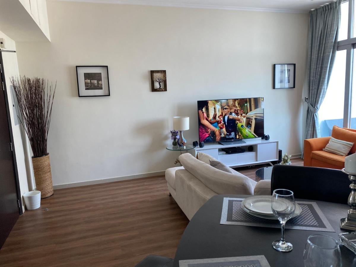 شقة Luxury 1Br In Dubai Marina, Ask For July Full Month Offer المظهر الخارجي الصورة