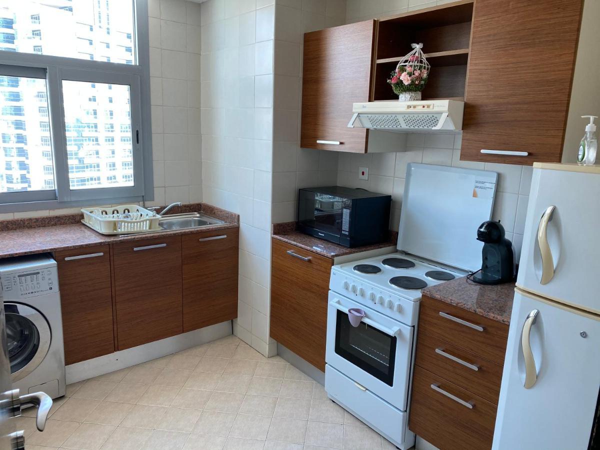 شقة Luxury 1Br In Dubai Marina, Ask For July Full Month Offer المظهر الخارجي الصورة