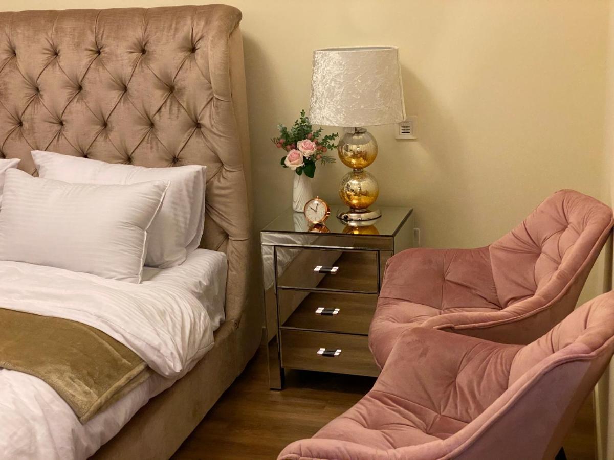 شقة Luxury 1Br In Dubai Marina, Ask For July Full Month Offer المظهر الخارجي الصورة