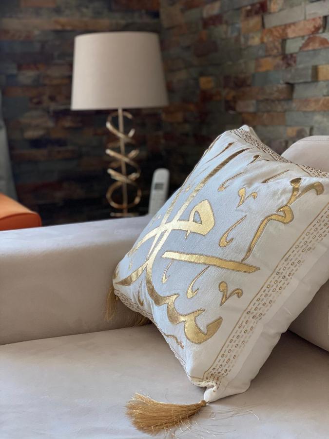شقة Luxury 1Br In Dubai Marina, Ask For July Full Month Offer المظهر الخارجي الصورة